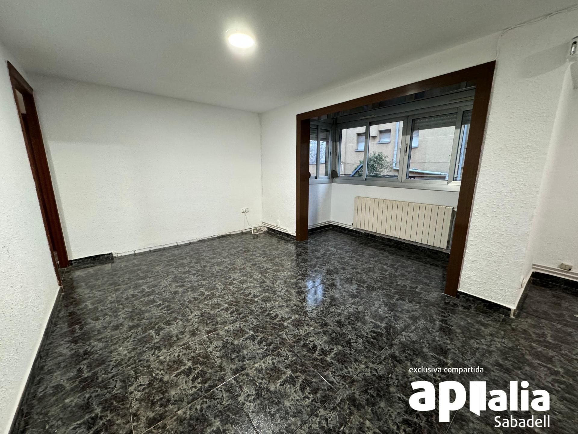 Bedroom of Flat for sale in Sabadell  with Heating