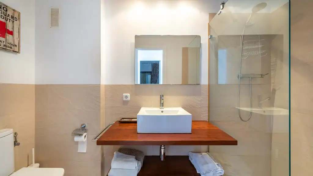 Baño de Apartamento en venta en Calvià con Aire acondicionado, Terraza y Trastero
