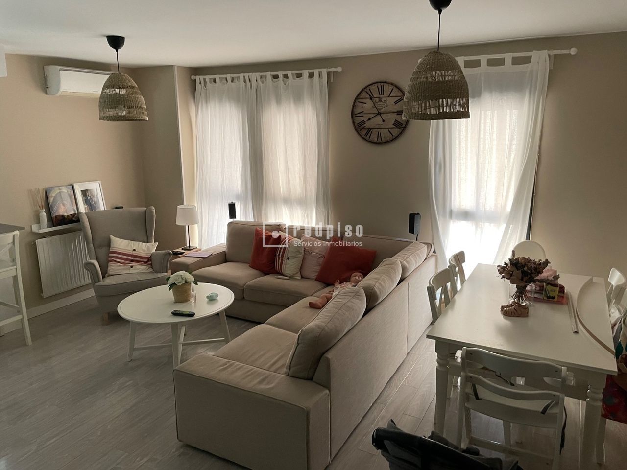 Living room of Flat for sale in Alcorcón  with Air Conditioner and Heating