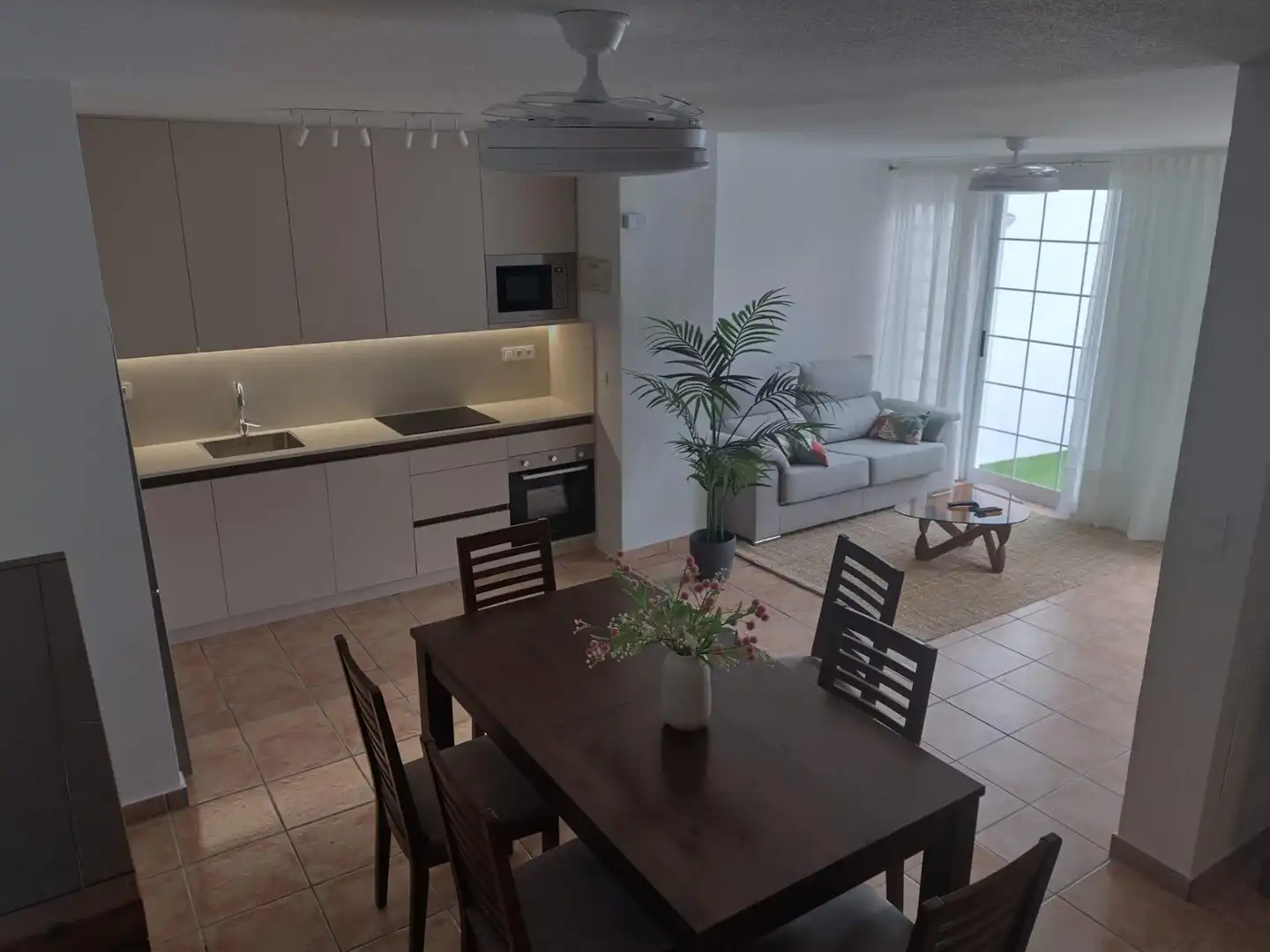Cocina de Casa o chalet en venta en San Pedro del Pinatar con Aire acondicionado, Calefacción y Jardín privado