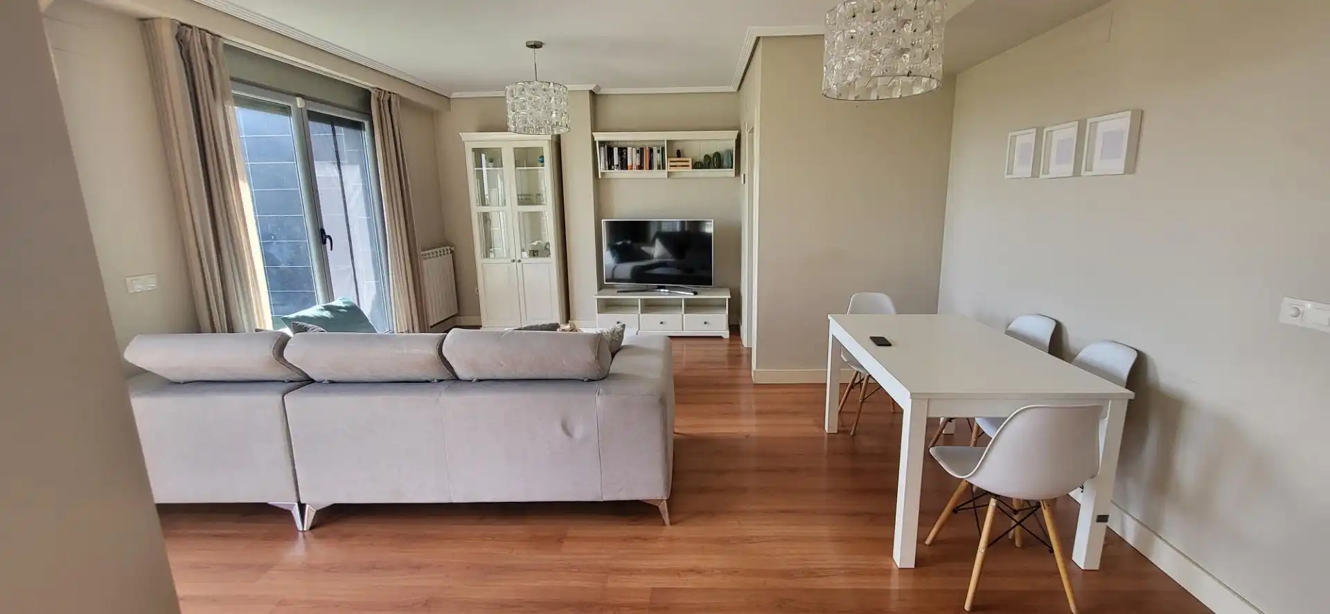 Attic for rent in Feria