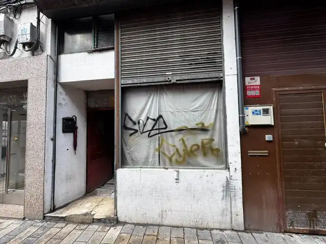 Business premises for sale in Calle Trepador 9