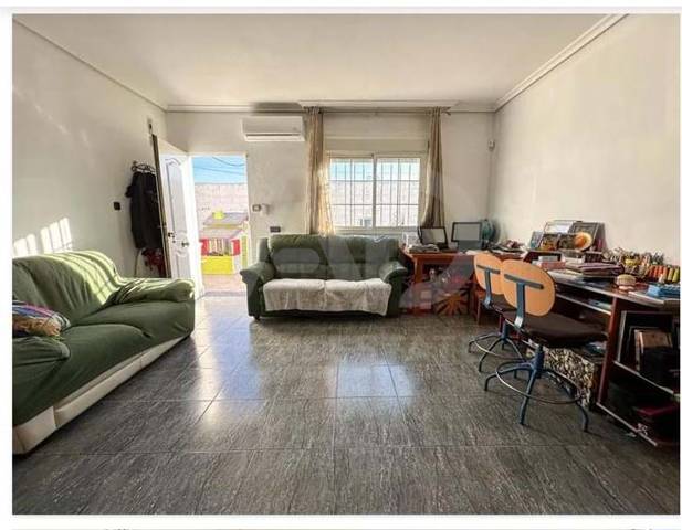 Casa-chalet en Venta en  Camino Paraje de los Partidores 26, 26 en La Cañada de San Urbano