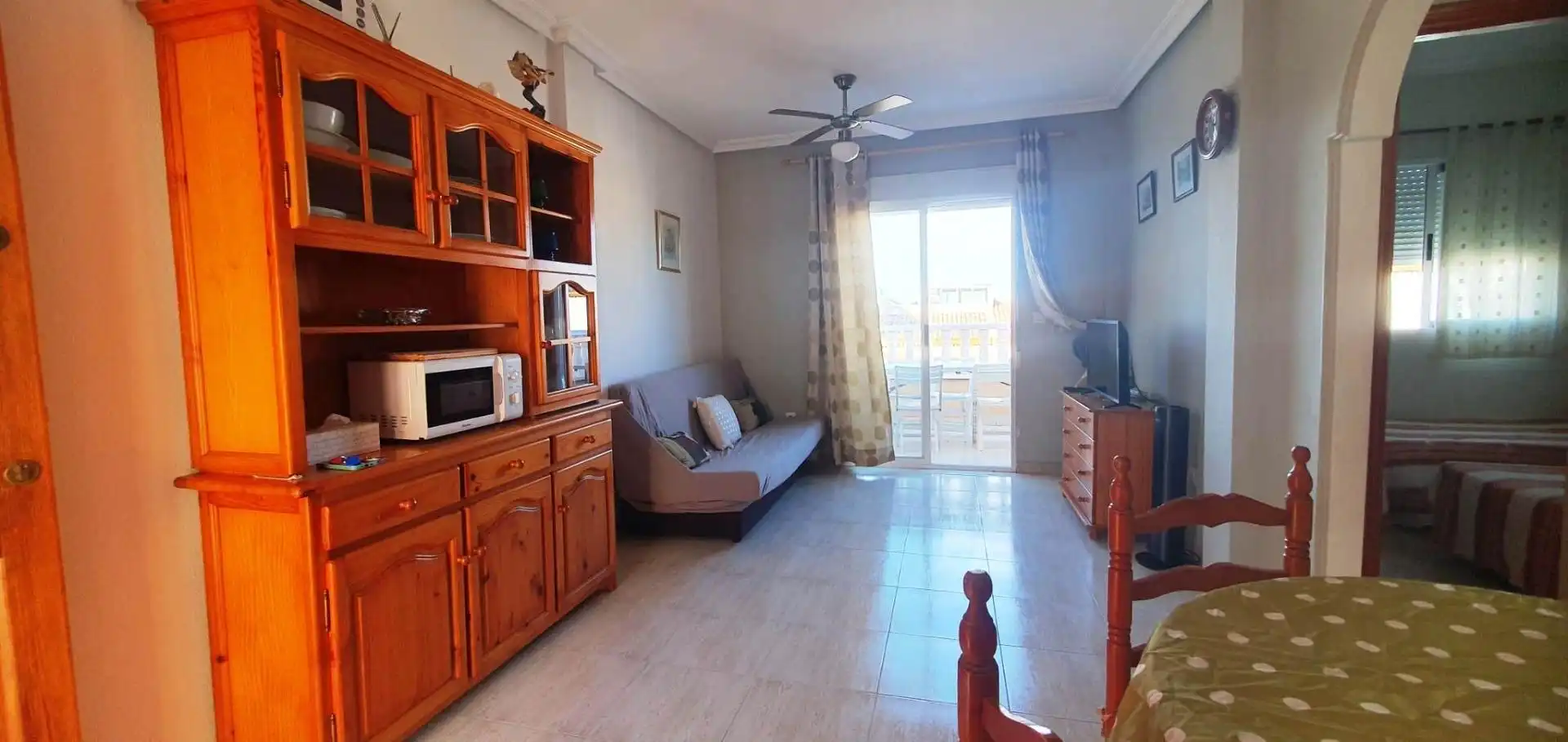 Sala de estar de Casa o chalet de alquiler en Torrevieja con Terraza, Amueblado y Balcón