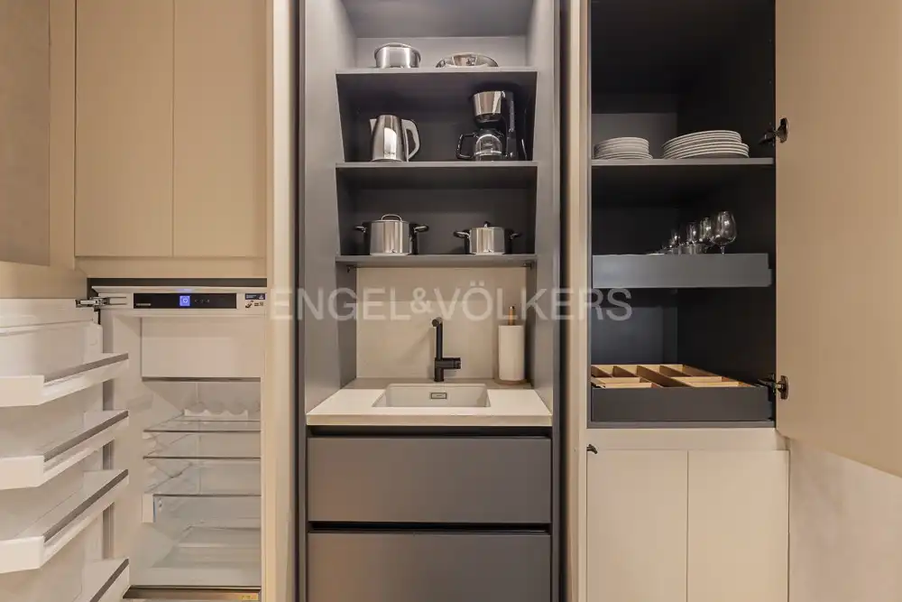 Kitchen of Flat for rent in Madrid  with Air Conditioner, Heating and Furnished