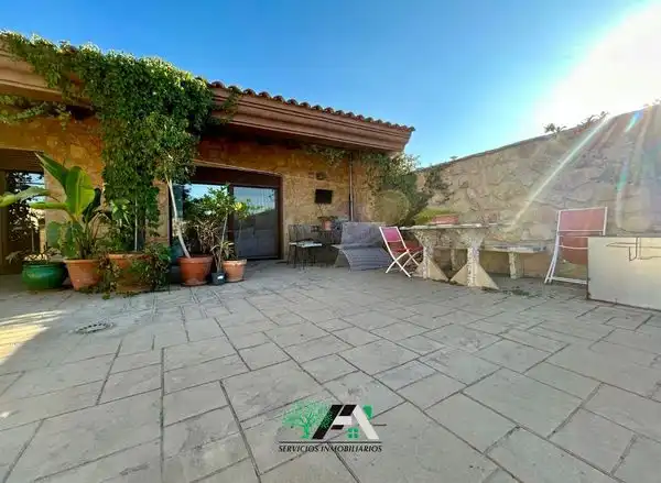 Casa amb piscina en venda a Calle El Arriero, imagen 16