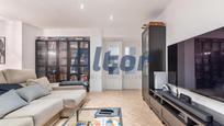 Living room of Flat for sale in  Madrid Capital  with Terrace