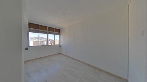Solvia Inmobiliaria  Piso Cornellà de Llobregat