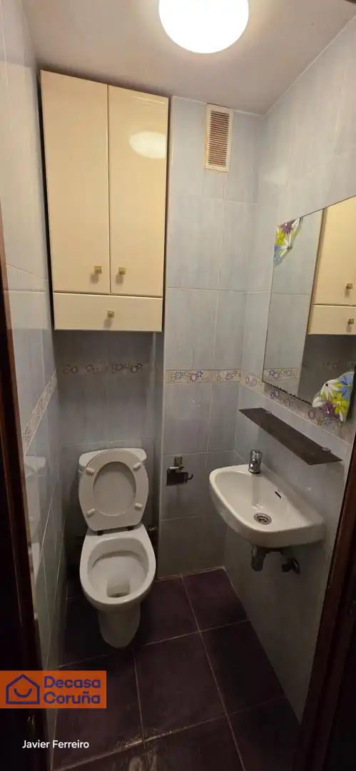 Baño de Piso de alquiler en A Coruña Capital 