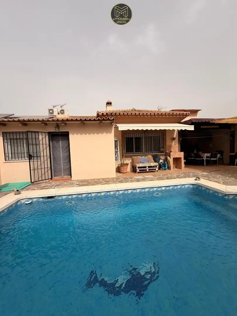 Casa con piscina in vendita a Pizarra, imagen 4