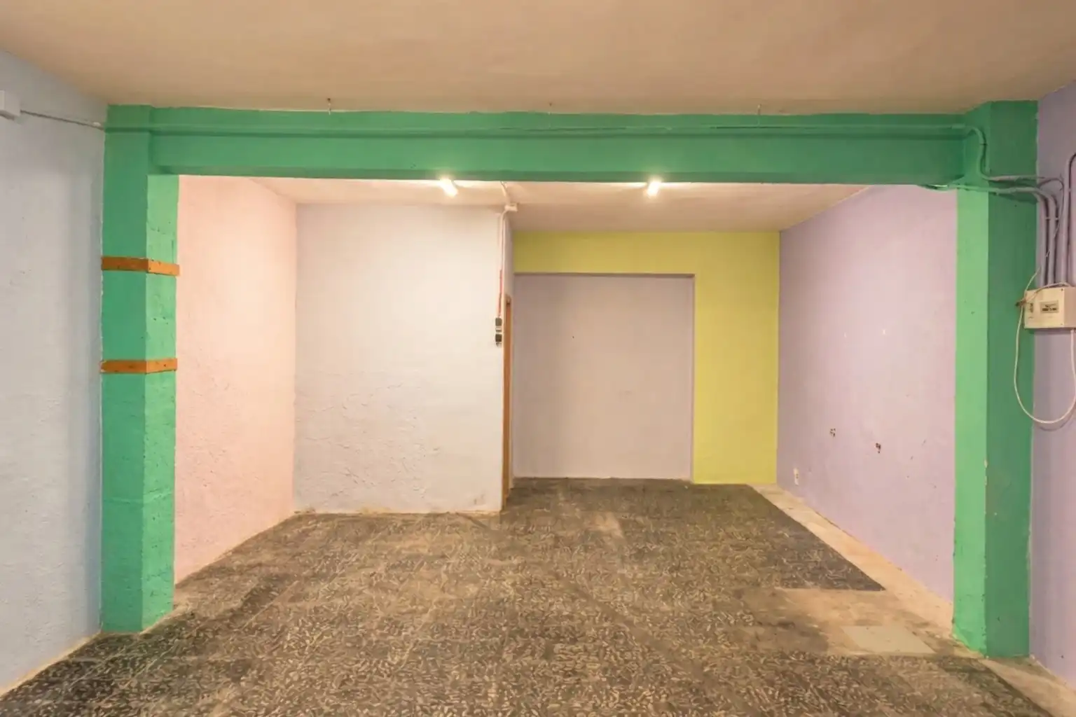 Büro zum Verkauf in Cmo. de Perales, Usera, Madrid, España, imagen 2