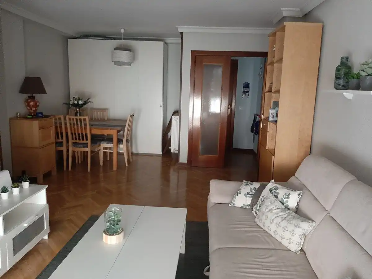 Piso de alquiler en La Serna
