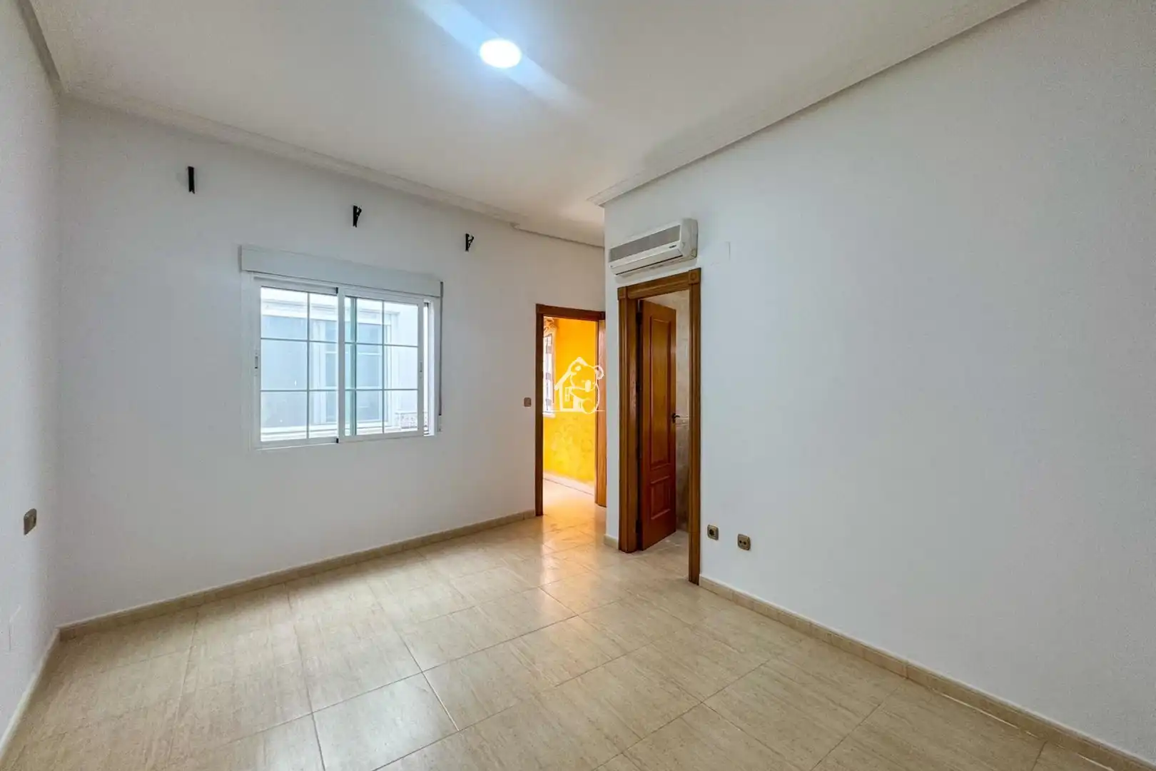 Casa o xalet en venda en Orihuela amb Aire condicionat, Jardí privat i Terrassa