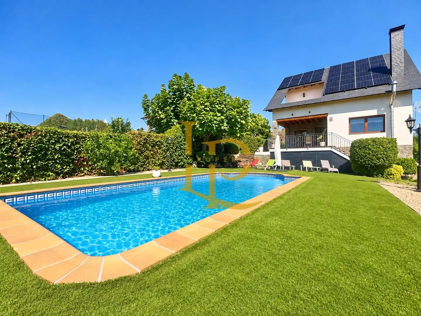 Casa con piscina en venta en Carrer Ametllers, imagen 7
