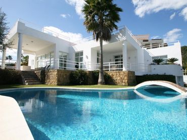 Casa amb balcó en venda a Marbella Centro