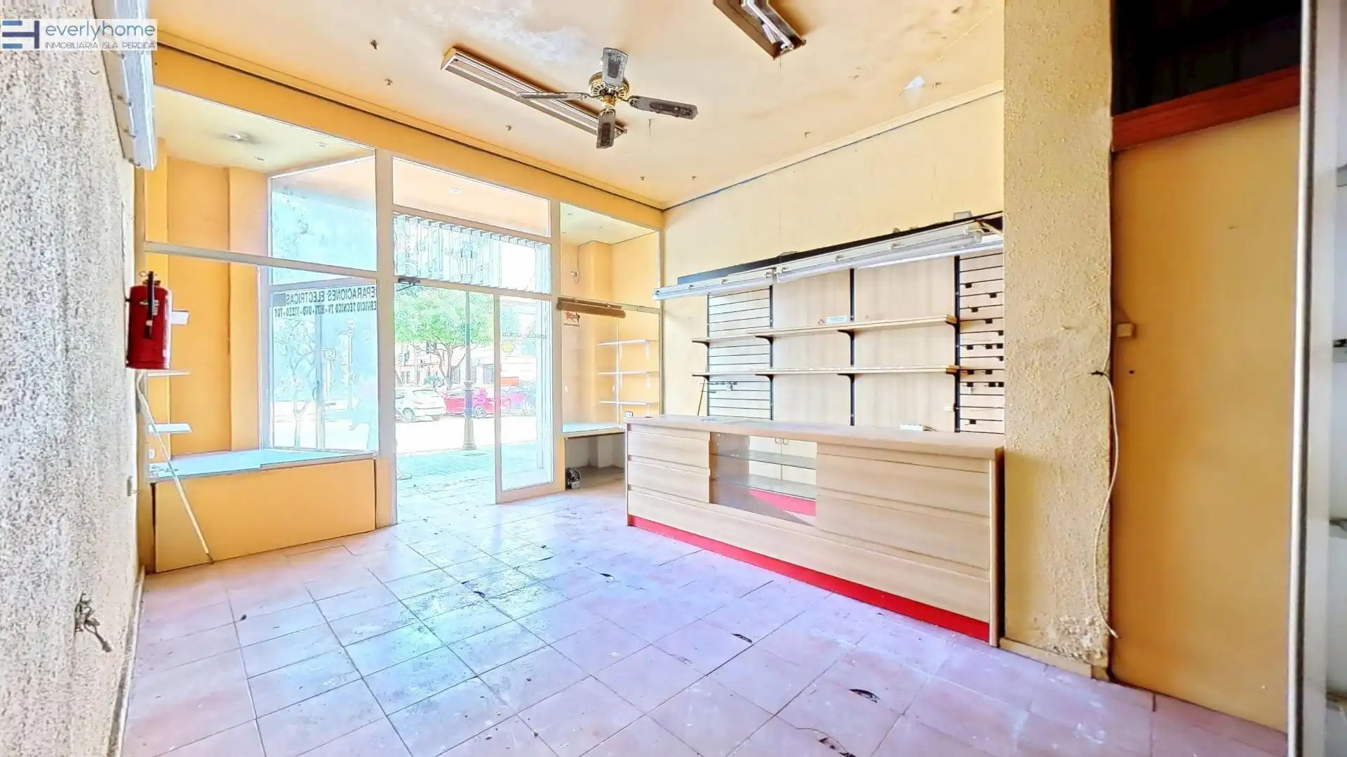 Local comercial en venta en Algirós