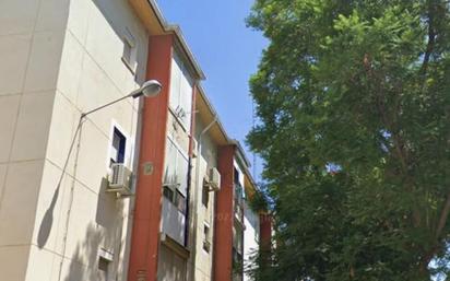 Exterior view of Flat for sale in  Sevilla Capital