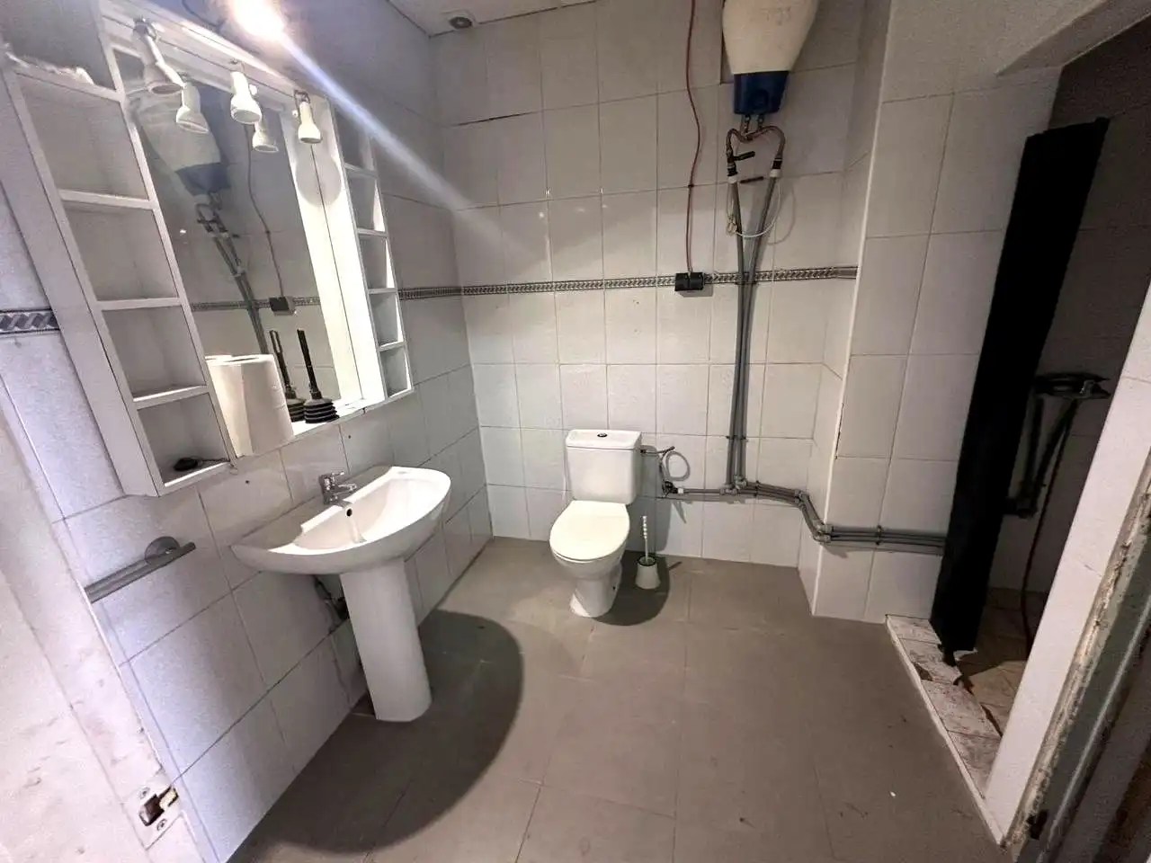 Baño de Casa o chalet en venta en Castellón de la Plana / Castelló de la Plana con Aire acondicionado, Calefacción y Terraza