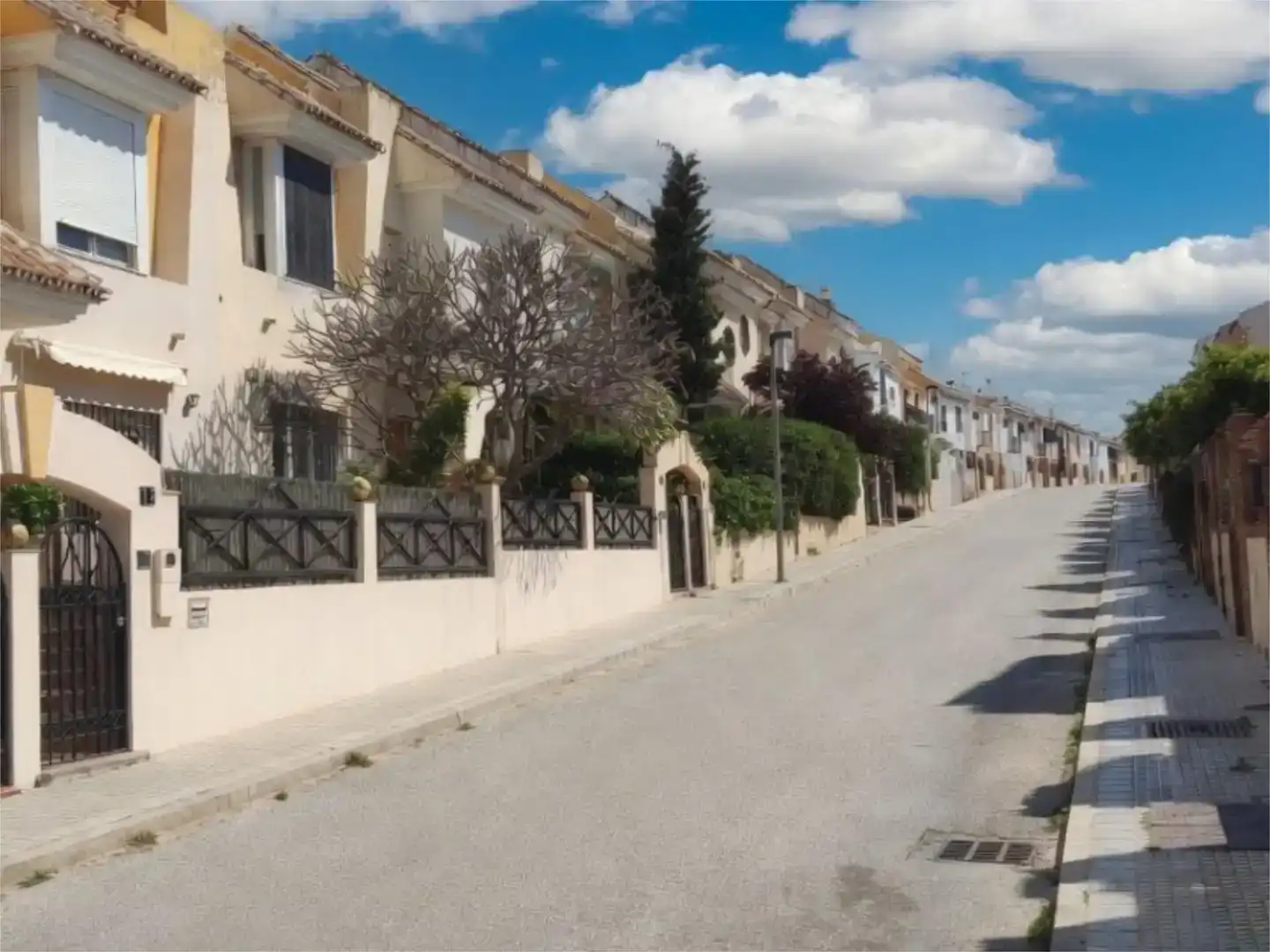 Vista exterior de Casa adosada en venda en Málaga Capital amb Aire condicionat i Balcó