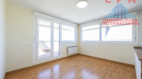 Foto 2 de Ático de alquiler en Montecarmelo, Madrid Capital