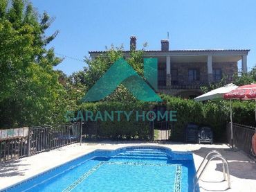 Casa amb piscina en venda a Valencia de Alcántara