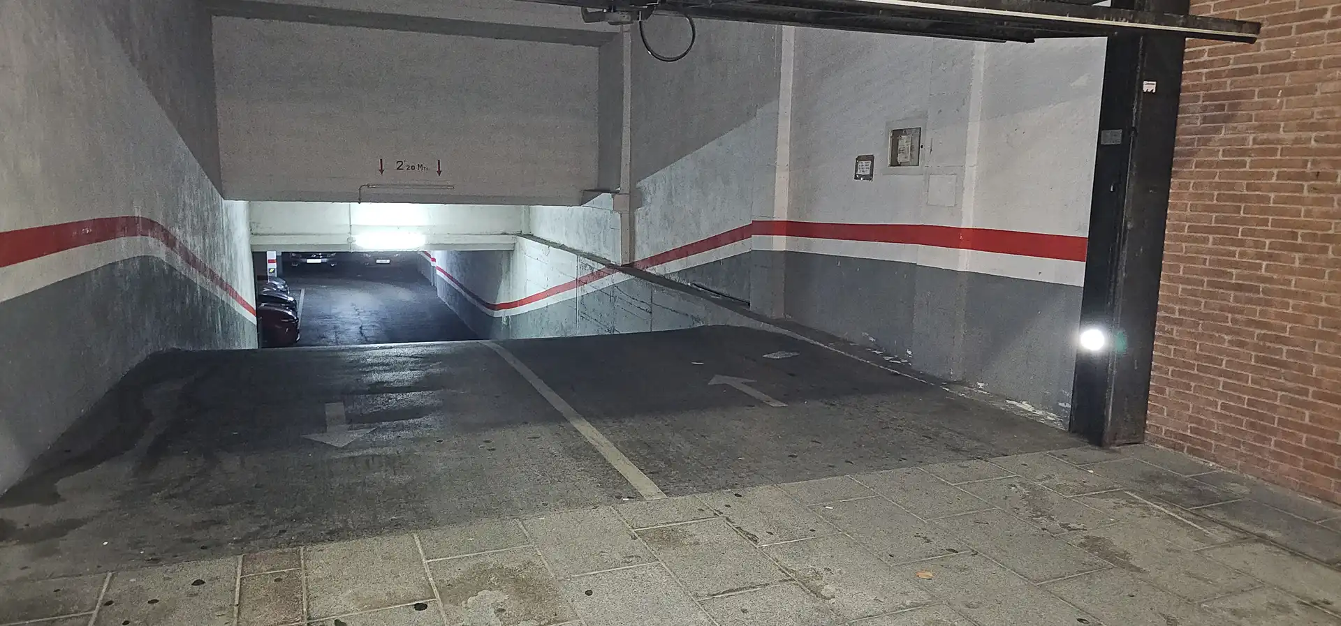Parking de Garaje en venta en Cornellà de Llobregat