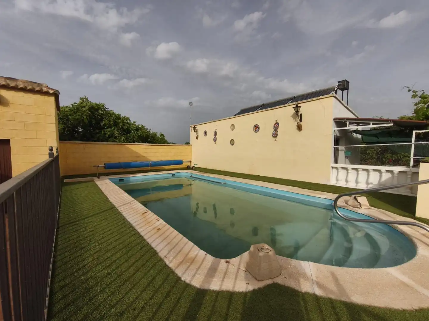 Casa amb piscina en venda a El Carpio