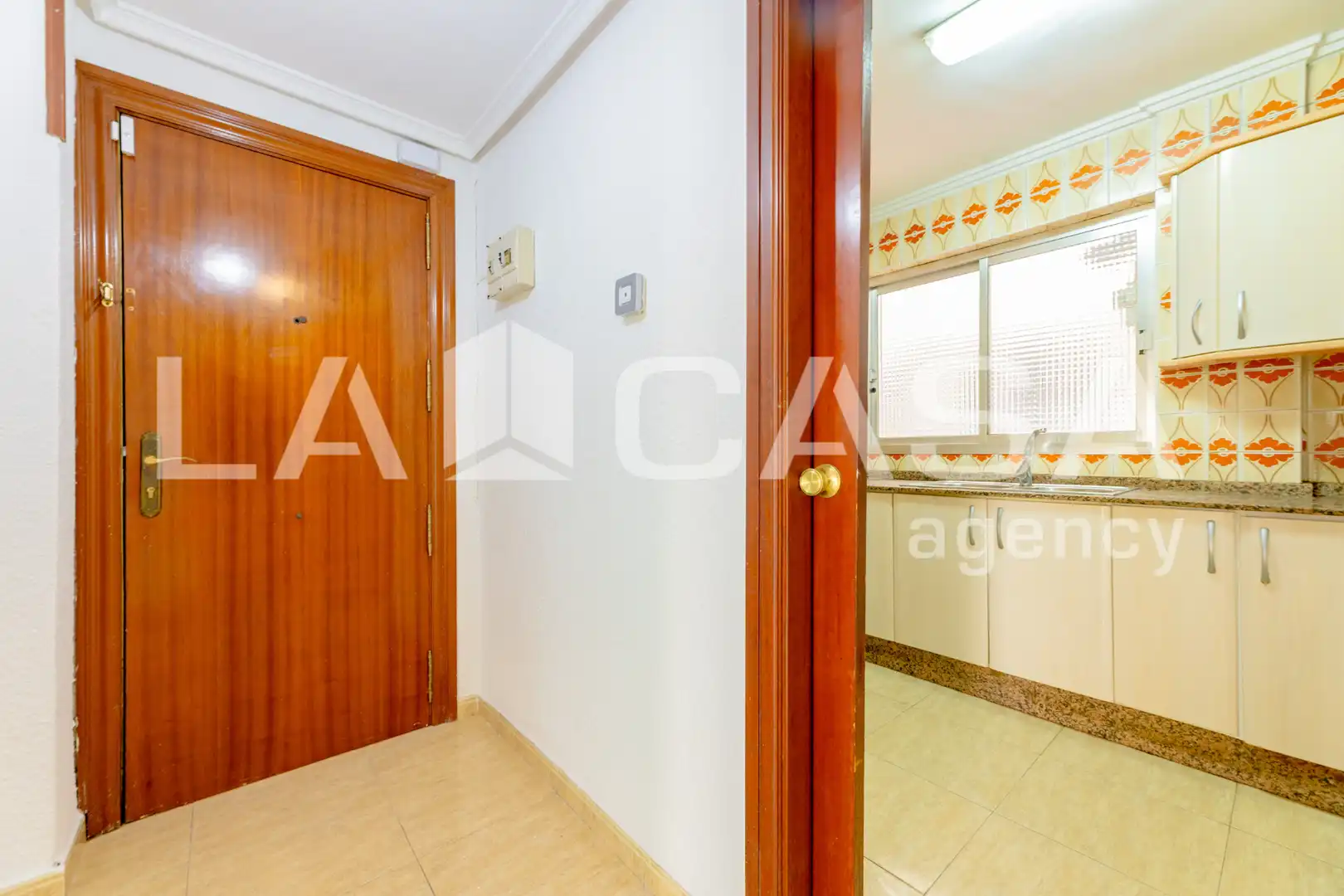 Piso en venta en Valencia con Aire acondicionado, Terraza y Balcón
