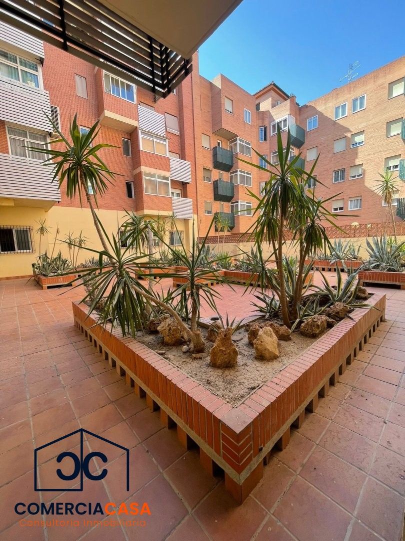 Terraza de Piso en venta en  Granada Capital