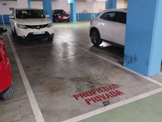 Garaje en Alquiler en Calle Fontiveros, 21-23 en Barrio de Zaidín