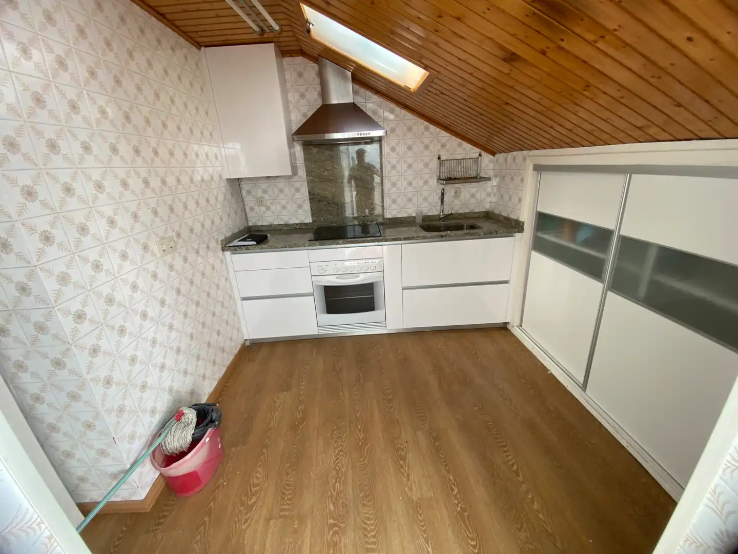 Cuina de Apartament en venda en Vigo  amb Terrassa