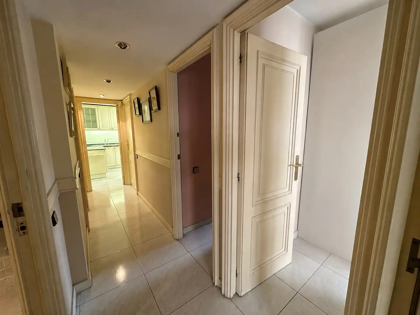 Flat for sale in Barcelona  with Parquet flooring, Furnished and Oven