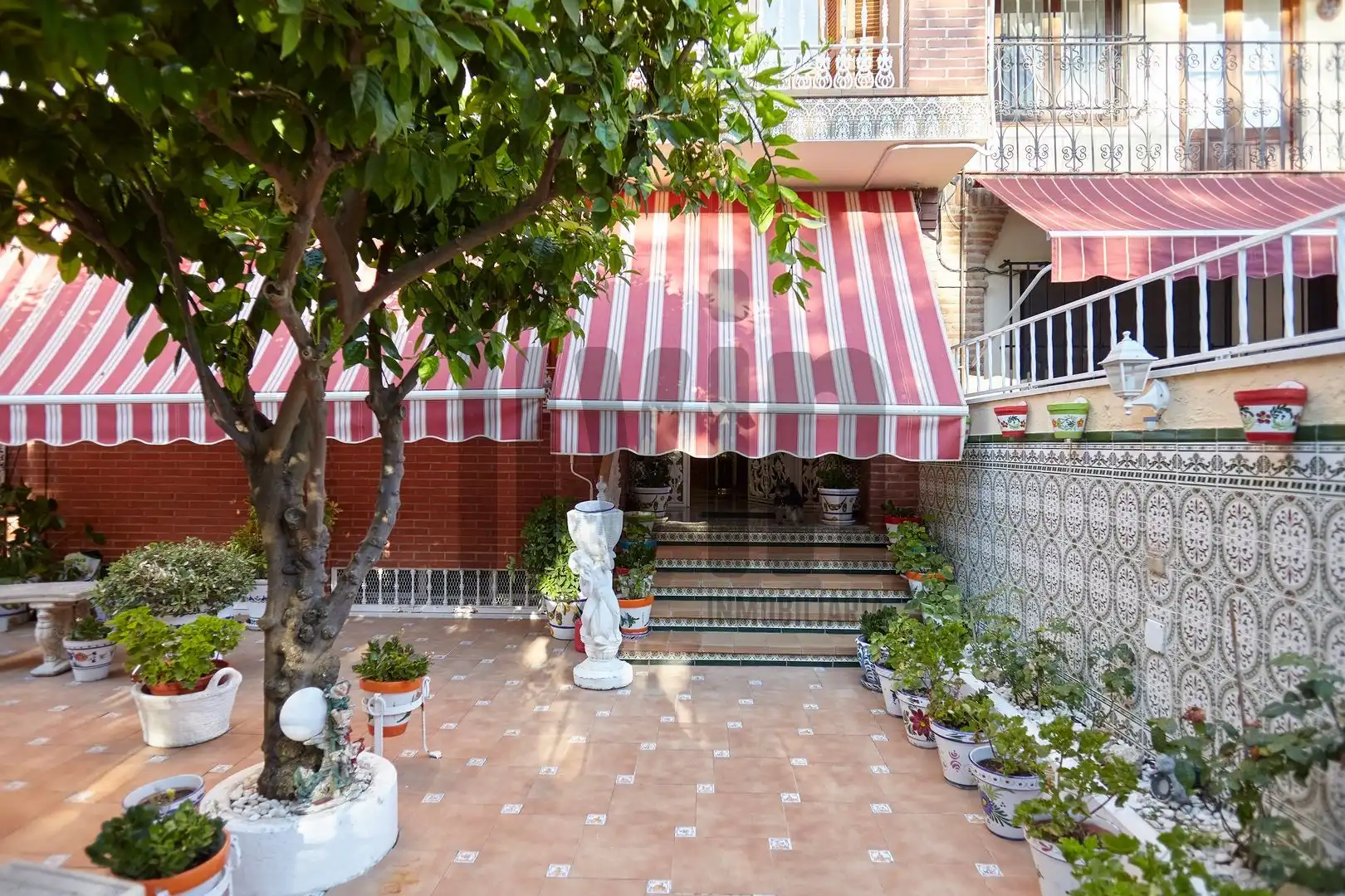 Terraza de Casa o chalet en venta en Jaén con Aire acondicionado, Calefacción y Jardín privado