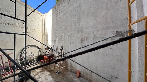 Foto 4 de Apartamento en venta en Torrent de la Batlloria, Centre, Badalona