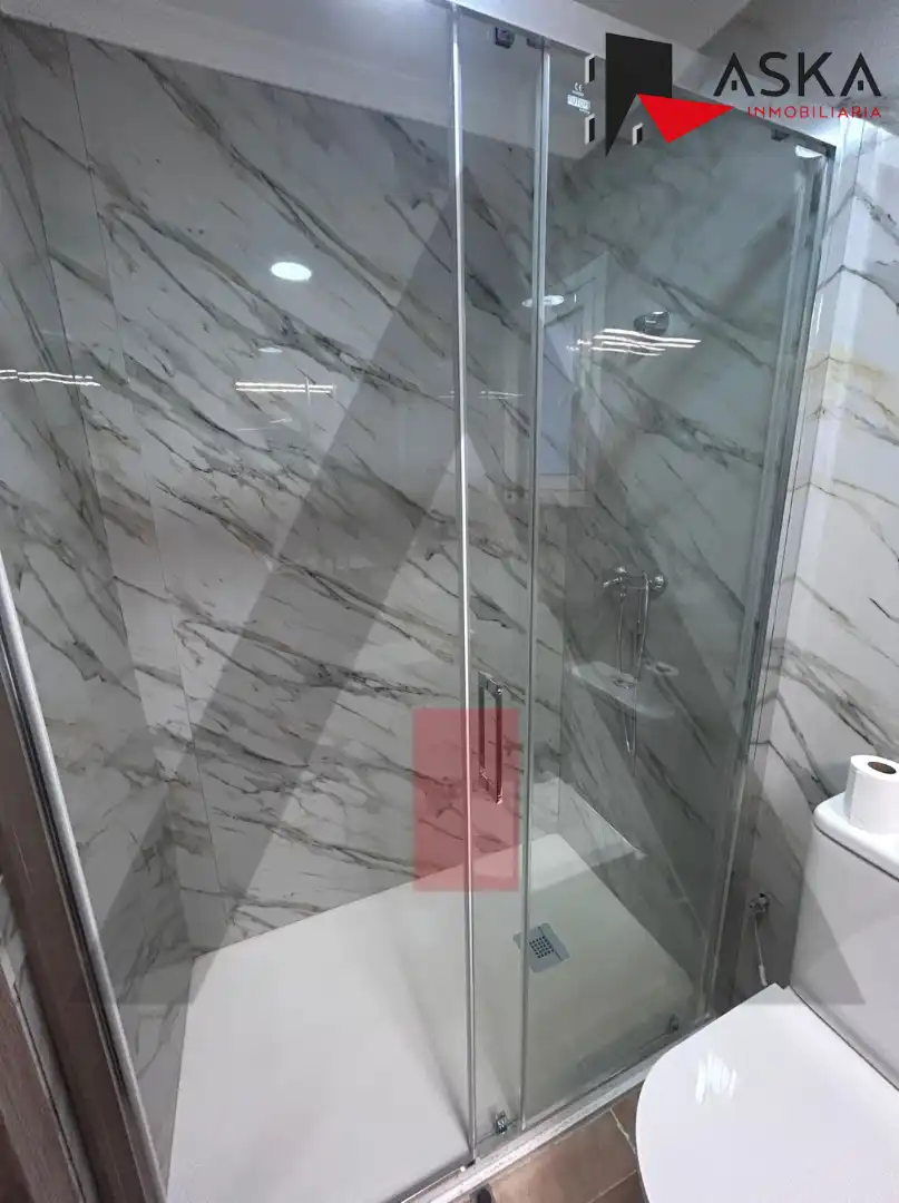Baño de Piso en venta en Paiporta con Terraza y Trastero