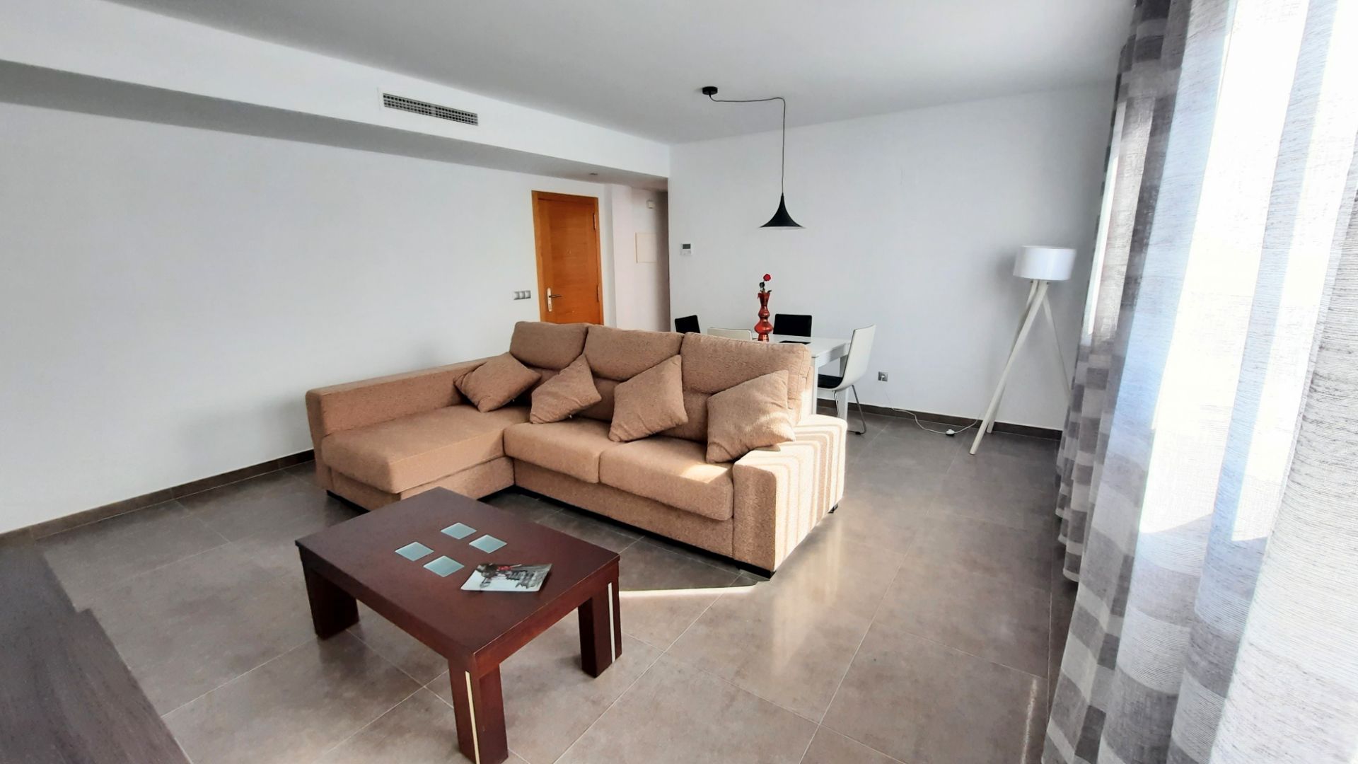 Living room of Flat to rent in Manises  with Air Conditioner, Heating and Furnished