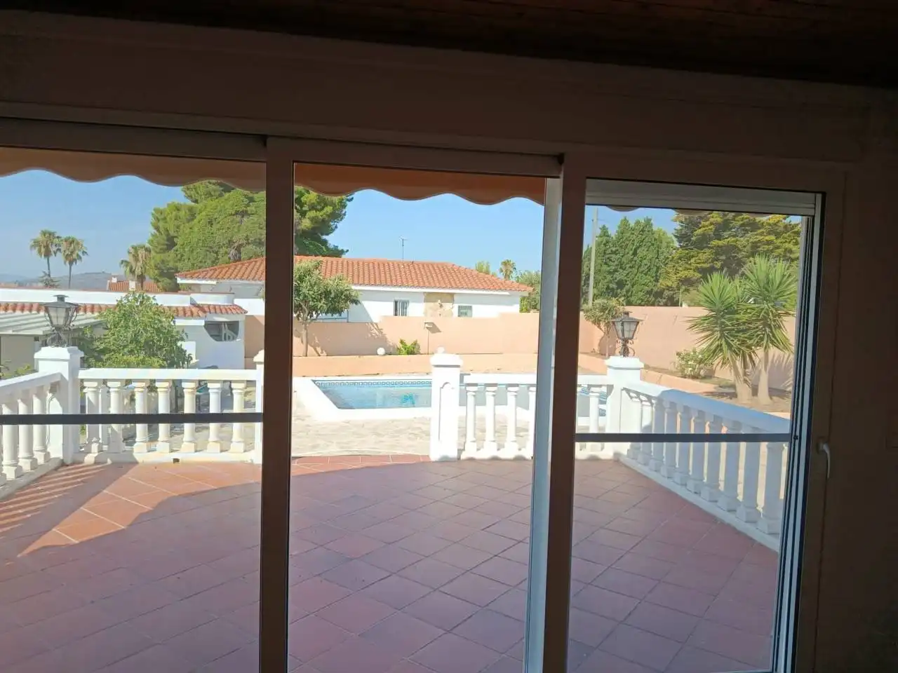 Vista exterior de Casa o xalet en venda en Vinaròs amb Aire condicionat, Calefacció i Jardí privat