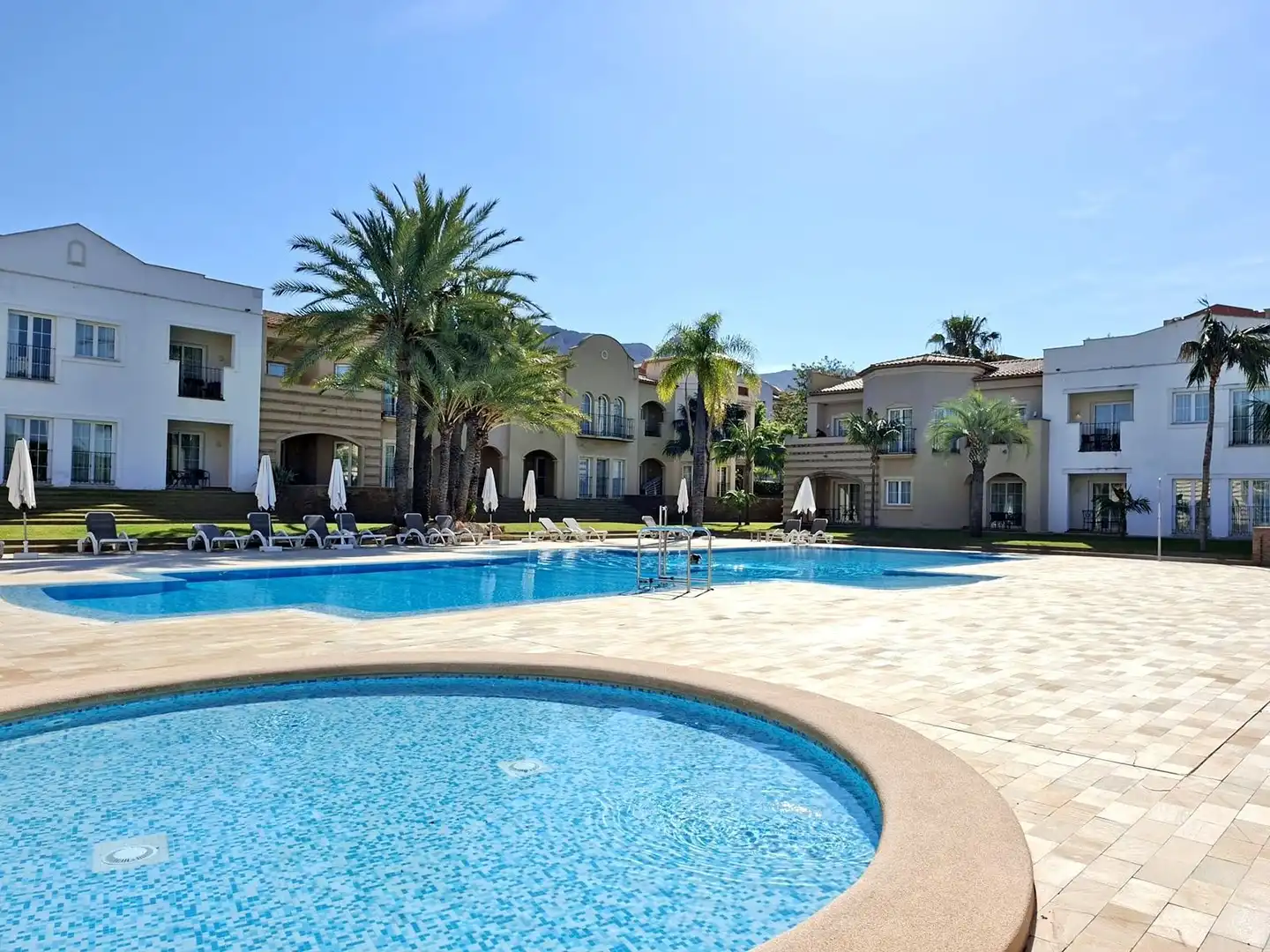 Piscina de Apartamento en venta en Dénia con Aire acondicionado, Calefacción y Terraza