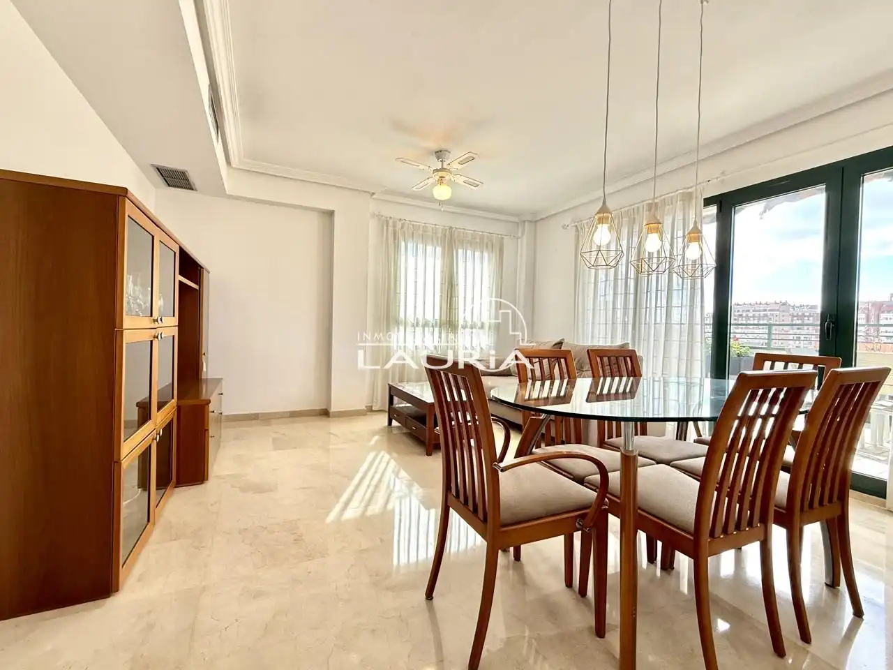 Esszimmer von Dachboden zum Verkauf in Valencia mit Klimaanlage und Terrasse