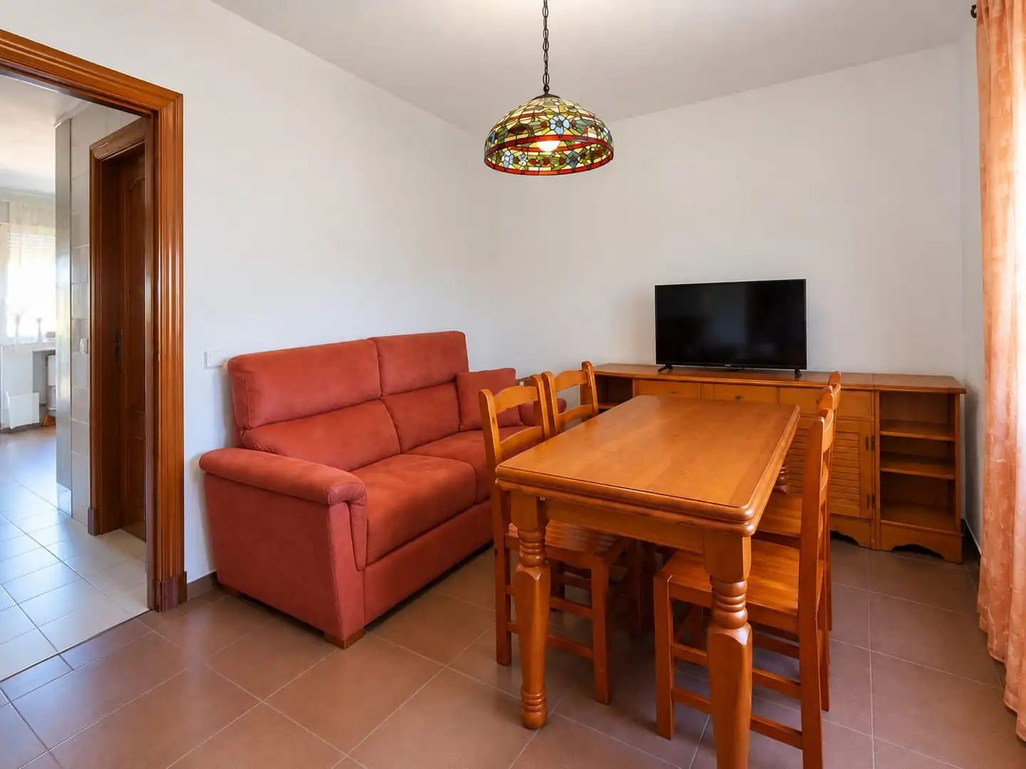 Sala d'estar de Casa o xalet en venda en Fuentespina, Burgos