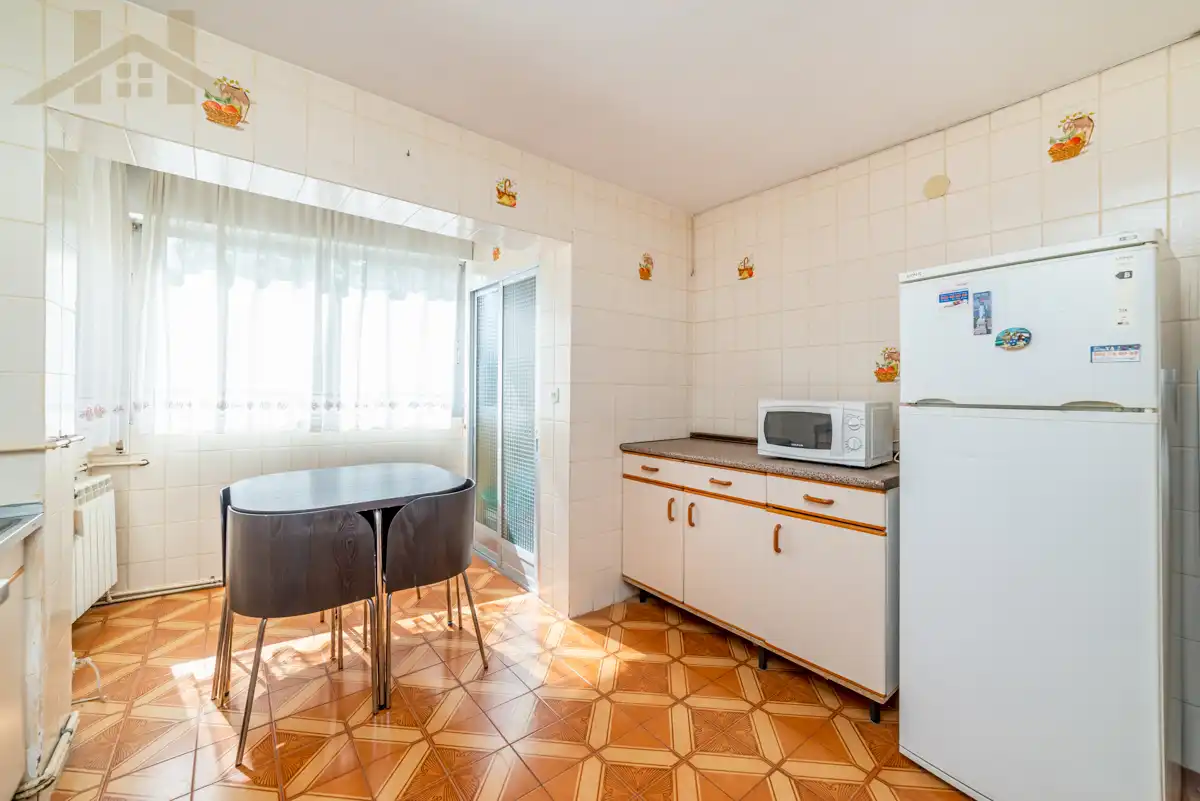 Appartement avec ascenseur à vendre à Calle de Santa Genoveva 12, imagen 3