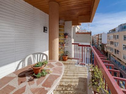 Terrassa de Pis en venda en Torrevieja amb Aire condicionat, Terrassa i Traster
