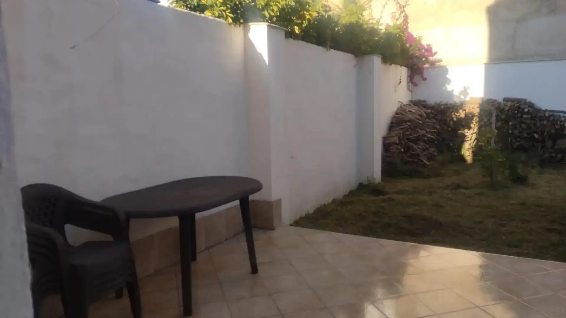 Terrassa de Pis de lloguer en Dúrcal amb Aire condicionat, Jardí privat i Traster