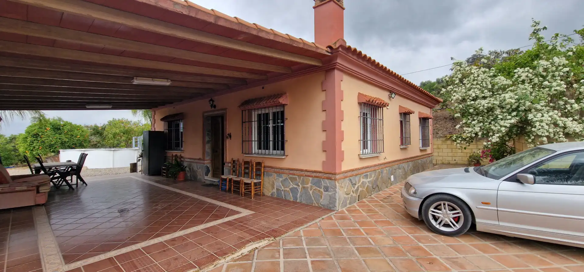 Casa rústica amb jardí en venda a Coín, imagen 3