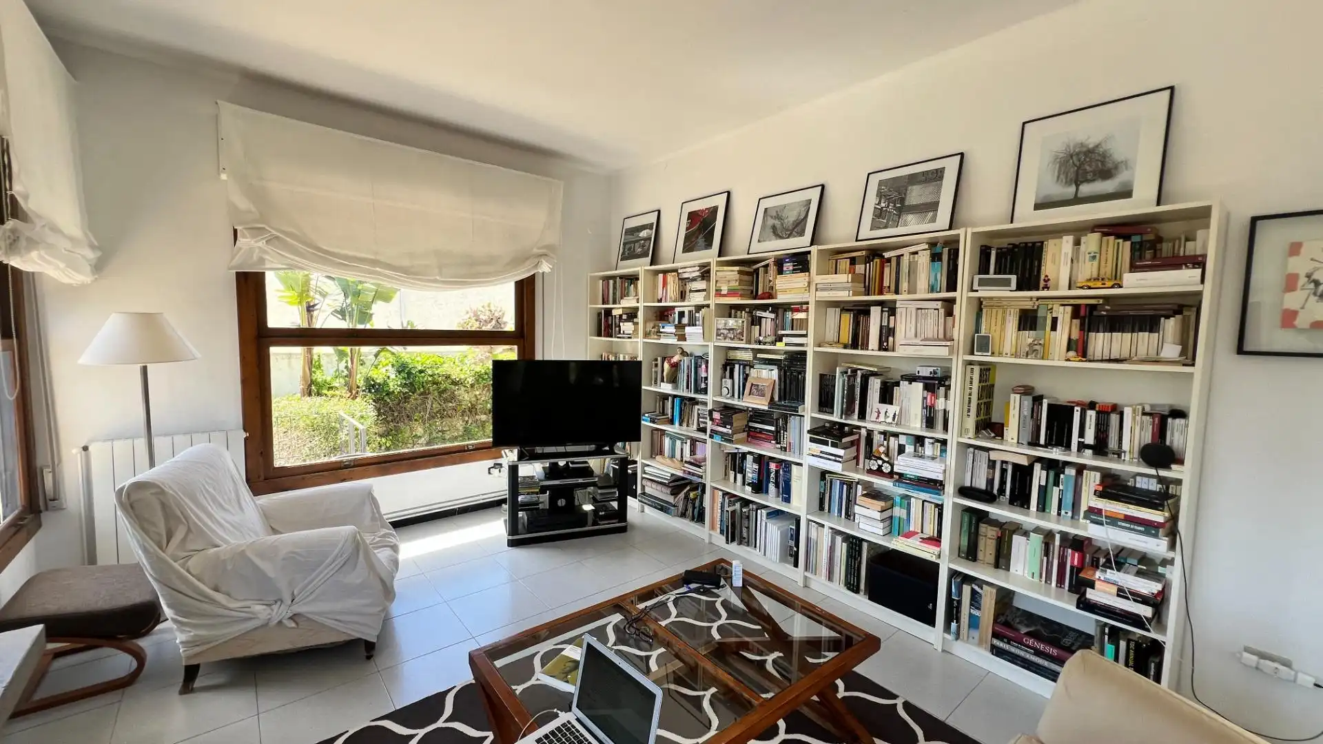 Sala d'estar de Casa o xalet en venda en Castellón de la Plana / Castelló de la Plana amb Aire condicionat, Calefacció i Jardí privat
