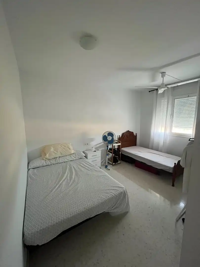 Bedroom of Flat for sale in Lucena  with Air Conditioner, Heating and Storage room