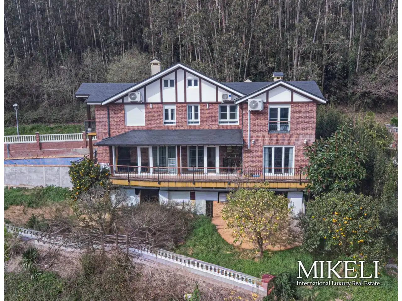 Vista exterior de Casa o chalet en venta en Piélagos con Aire acondicionado, Calefacción y Jardín privado
