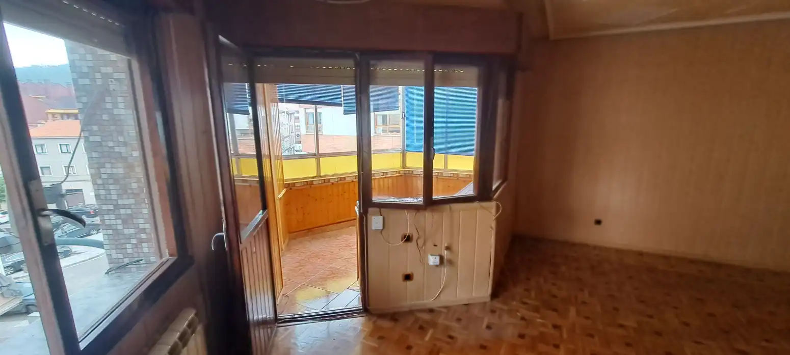 Bedroom of Flat for sale in Llanera  with Heating, Parquet flooring and Terrace