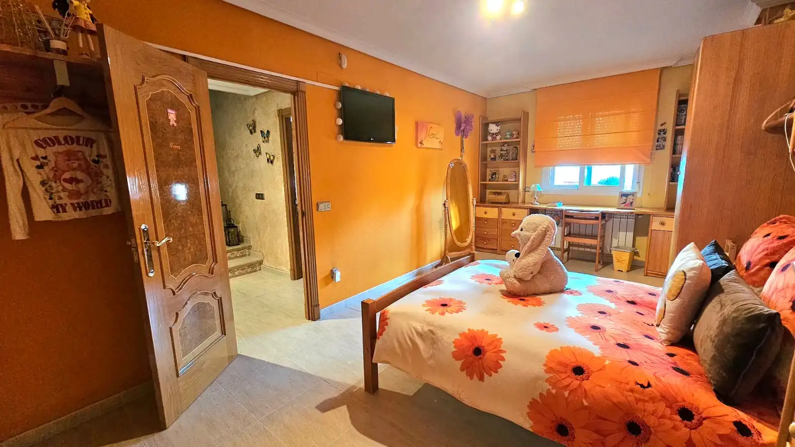 Habitación de Casa adosada en venta en Torrejón de la Calzada con Aire acondicionado, Calefacción y Jardín privado