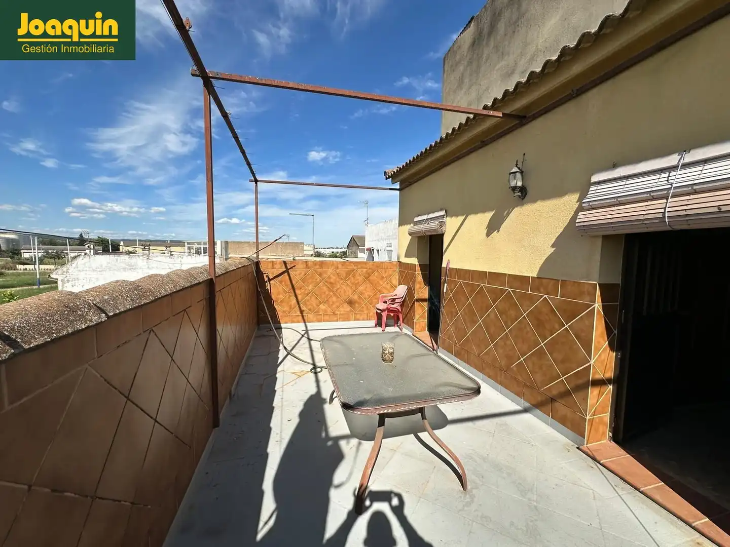 Terrasse von Wohnung zum Verkauf in Córdoba mit Klimaanlage, Terrasse und Abstellraum